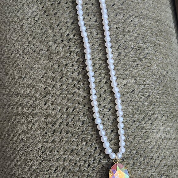 Aurora Borealis Teardrop Crystal Costume Faux  Pearl Pendant Necklace Chain 18" - Picture 7 of 8
